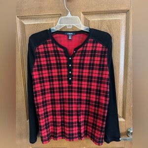 Women’s Chaps L/S shirt. Like new. Great for layering. SFH